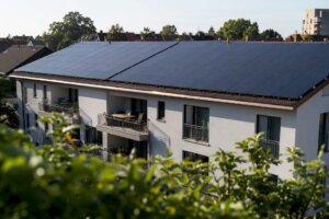 Photovoltaikanlage sicher installieren: 7 wichtige Punkte für langfristigen Schutz
